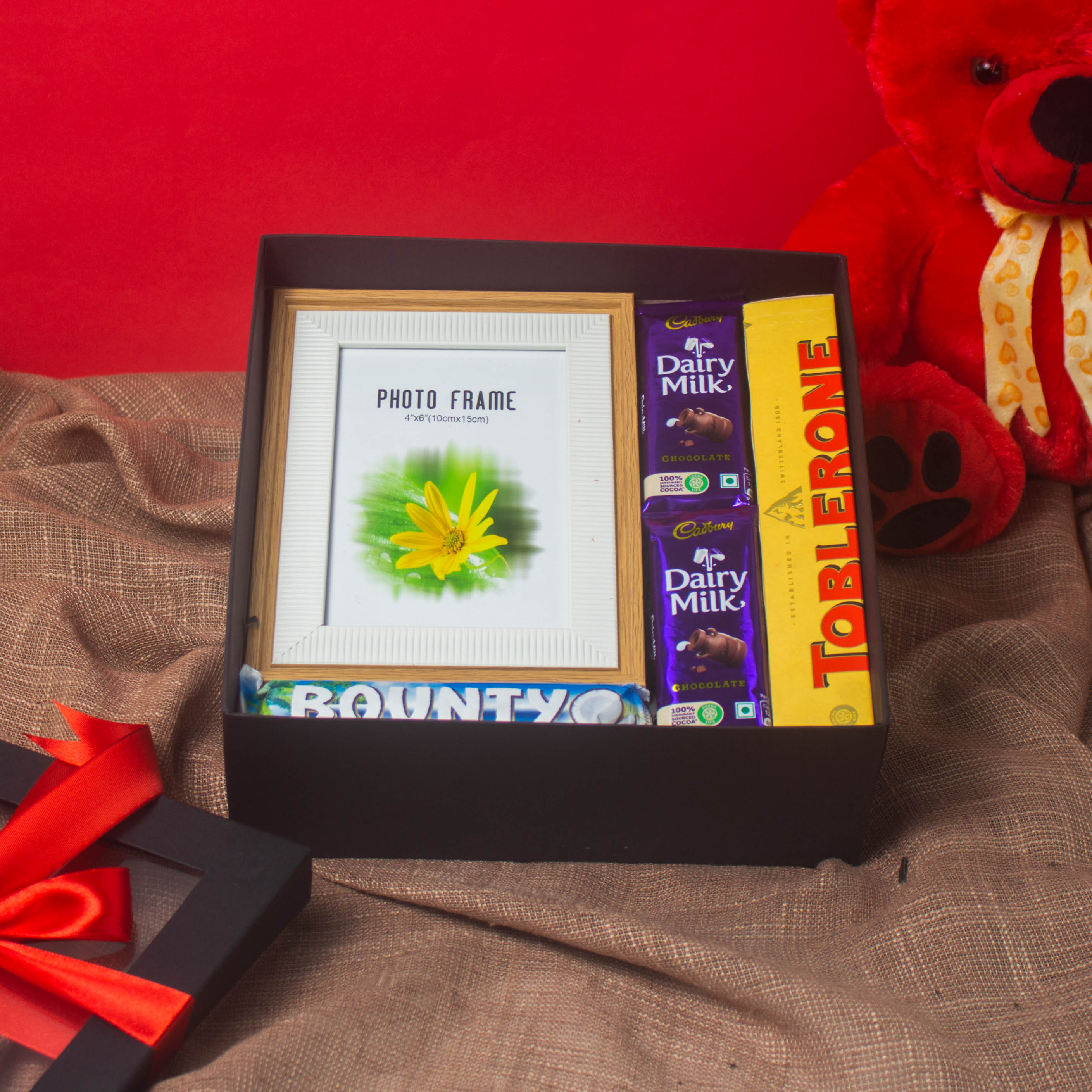 Charming Gift Box with Photo Framel